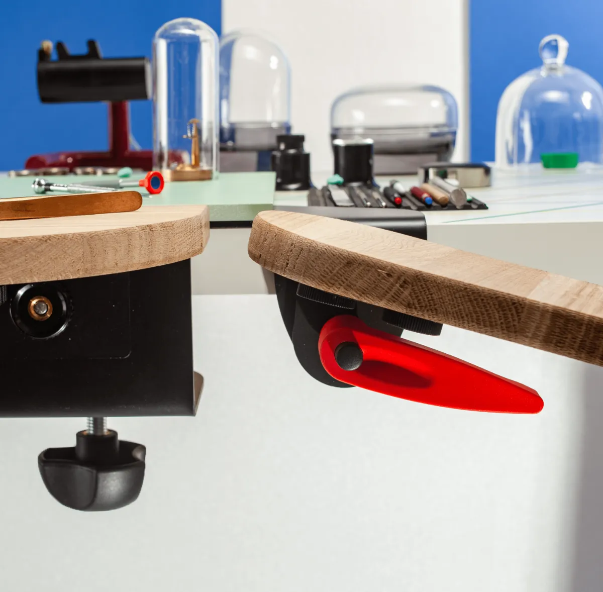 desk portable bench adjustment knob